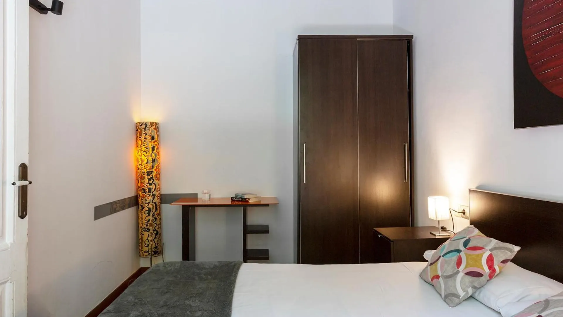 Ab Casanova Apartment Barcelona